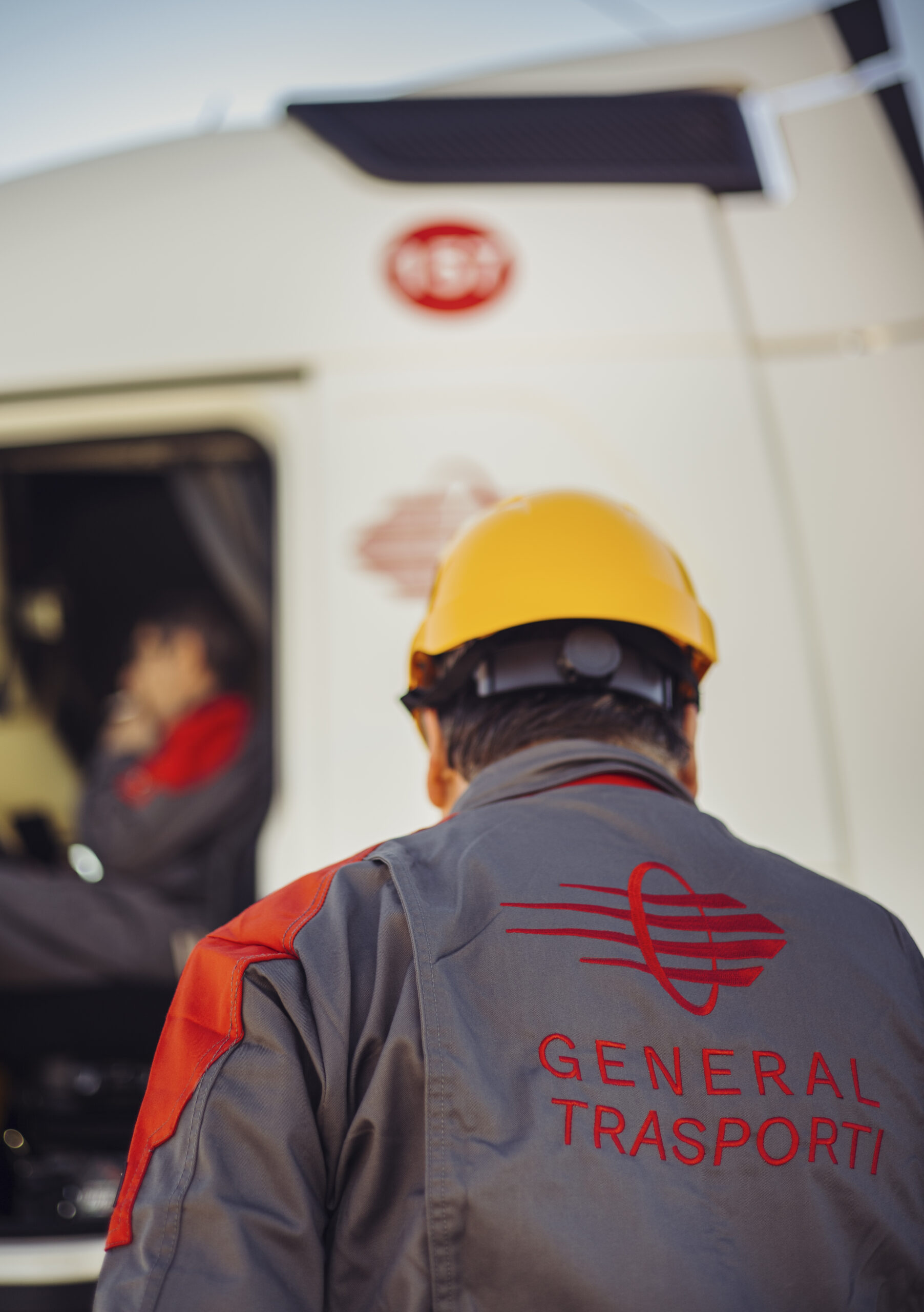 Trasporto materie prime e semi-lavorati