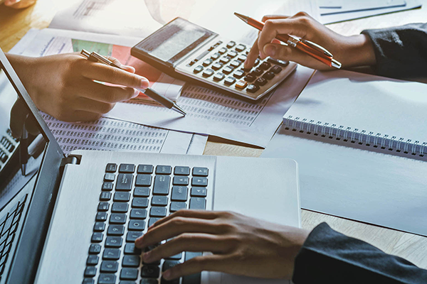 TRASPORTO-INTERMODALE—riduzione-costi-per-gli-armatori